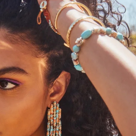 Kendra Scott Ember Bracelet in Variegated Turquoise Magnesite + earrings bundle - Picture 11 of 12